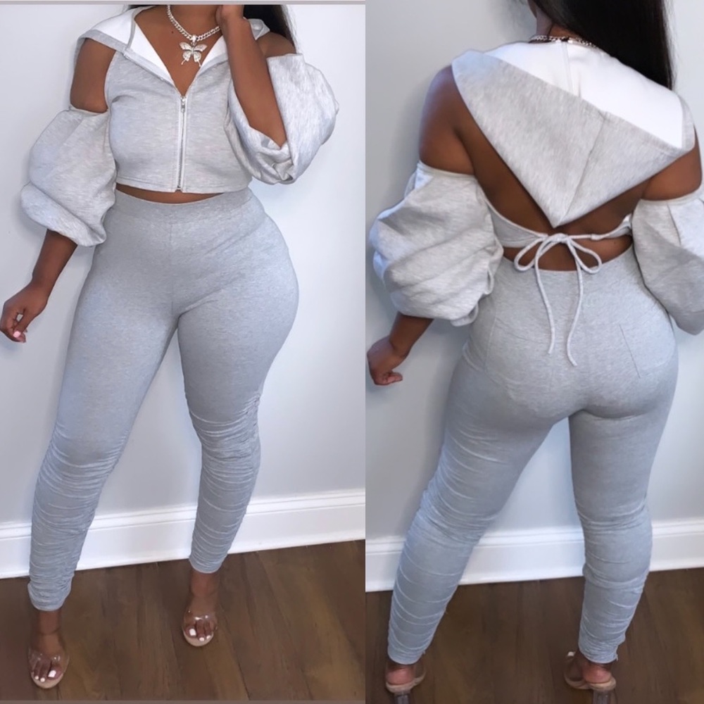 Two piece set